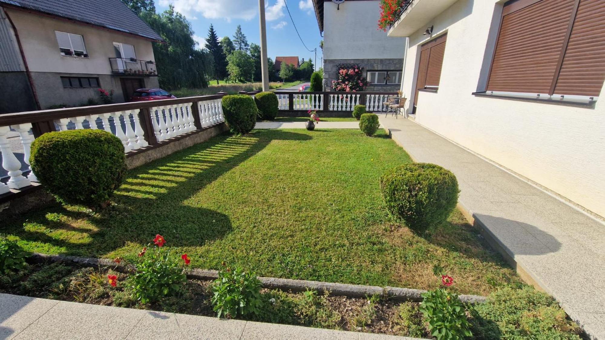 Zimski San Ravna Gora Bagian luar foto